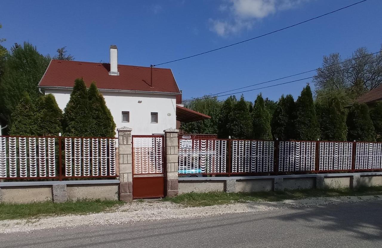 Villa Vizkoezeli 2-5 Fos Nyaralo Ábrahámhegy Extérieur photo