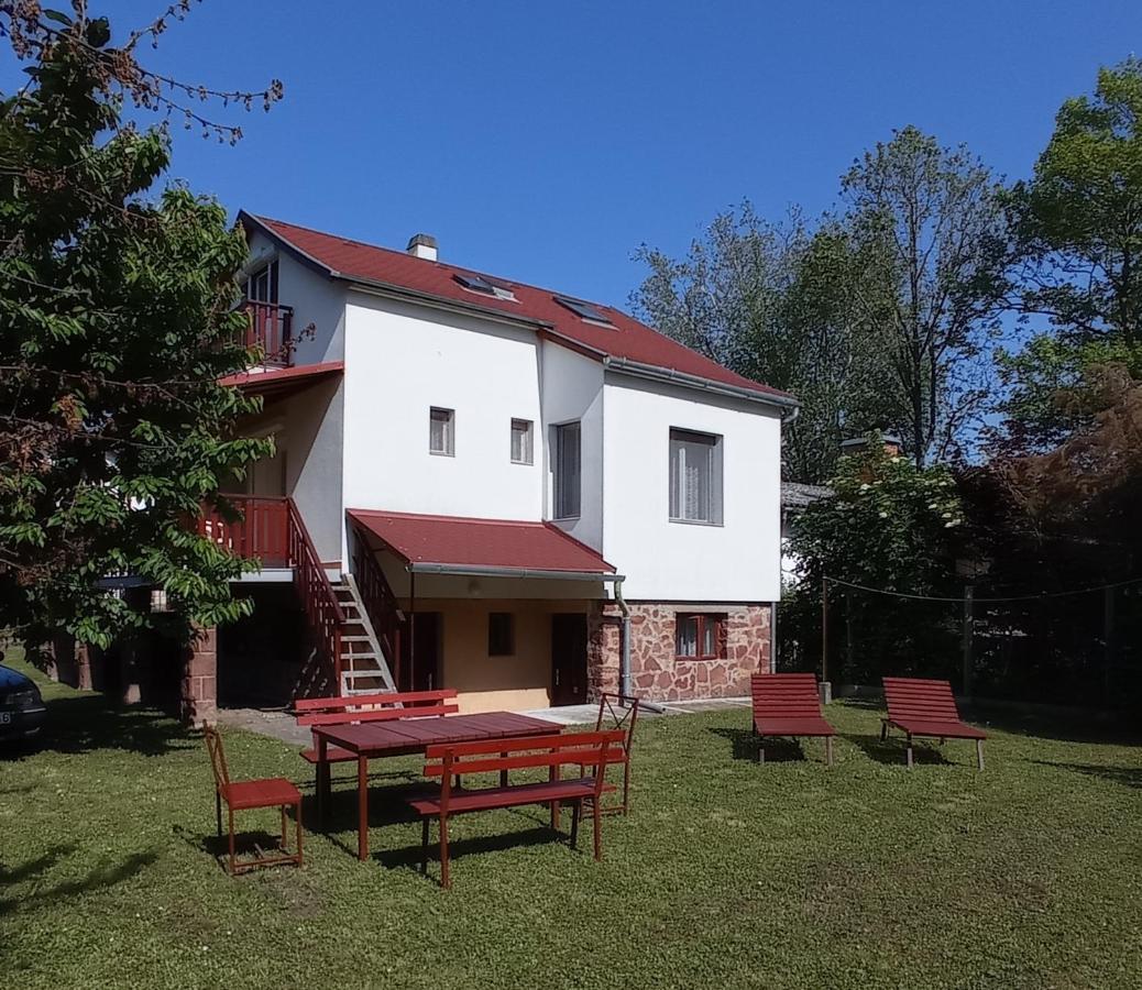 Villa Vizkoezeli 2-5 Fos Nyaralo Ábrahámhegy Extérieur photo